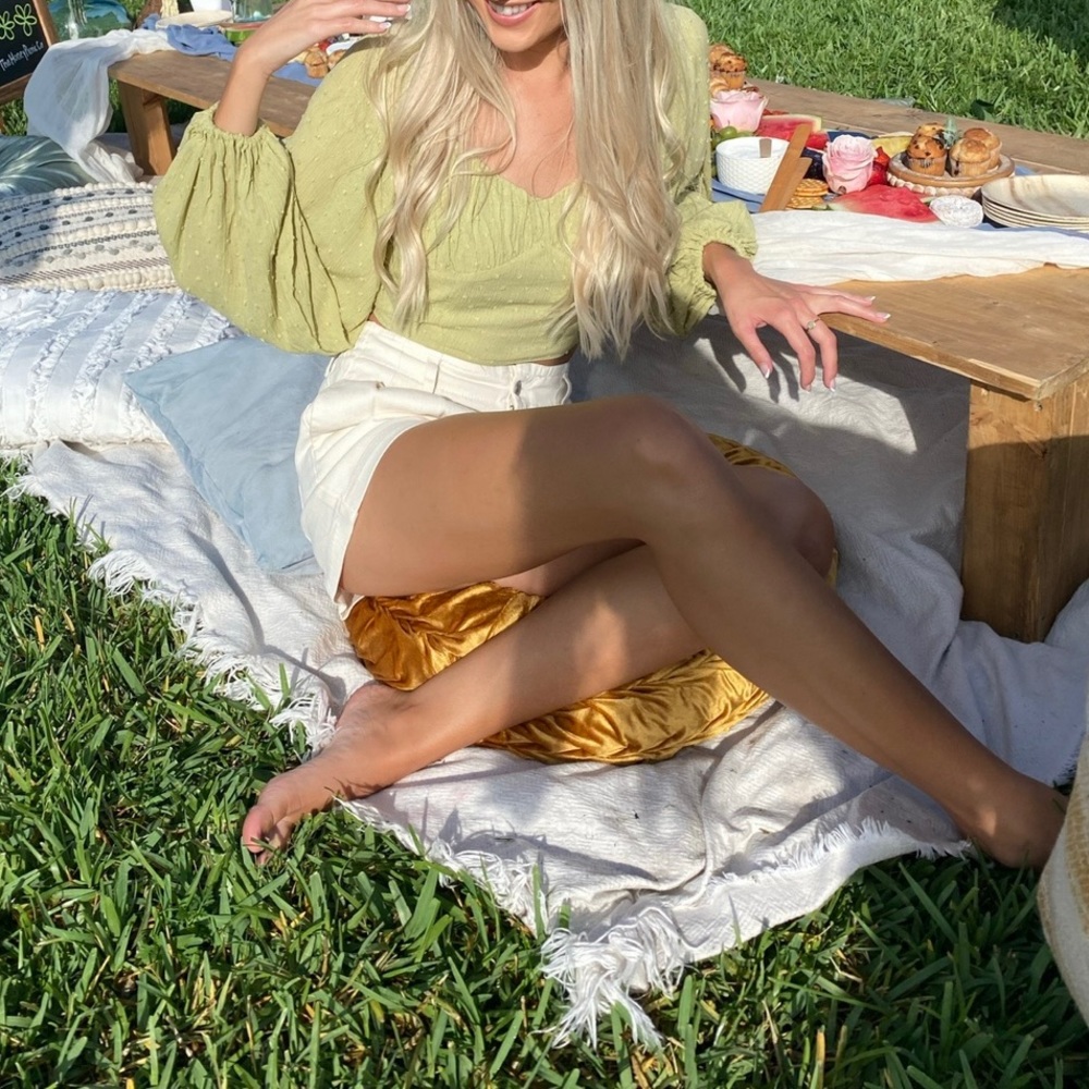Green Peasant Crop Top - Picture 3 of 4